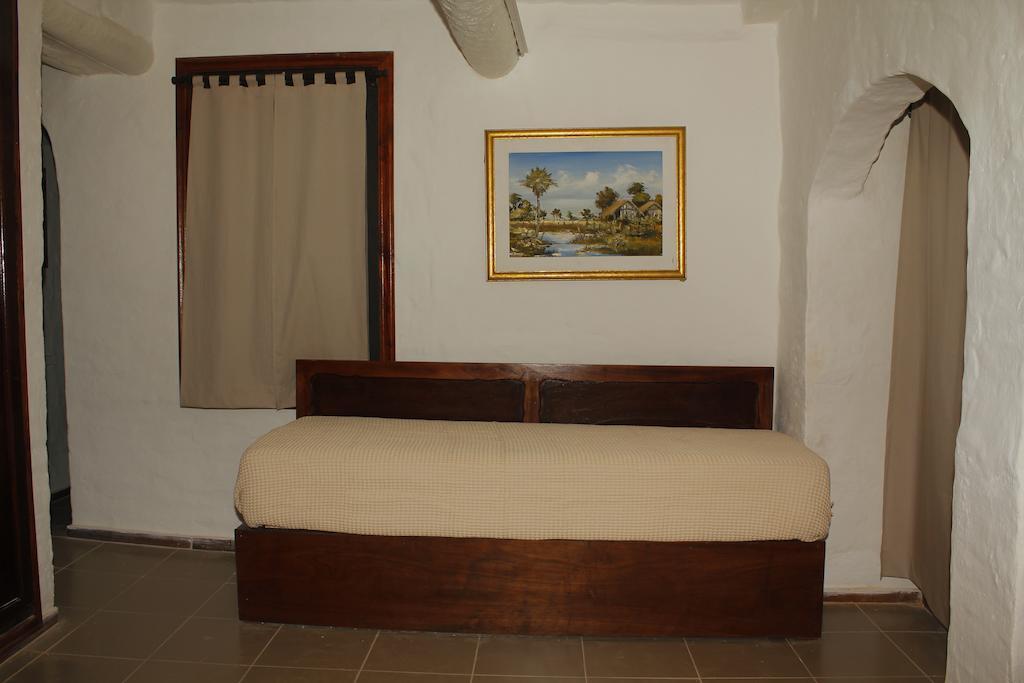 Paseo Del Arte Hotel Asuncion Ruang foto